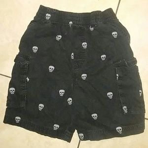 EUC Garanimals Boys Black Skull Shorts